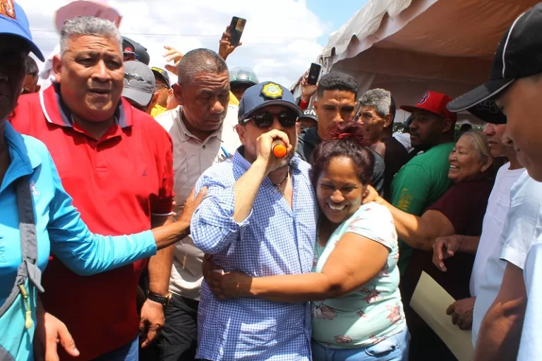 Gobernador Lacava lideró gabinete social para más de 3.000 transportistas de Carabobo