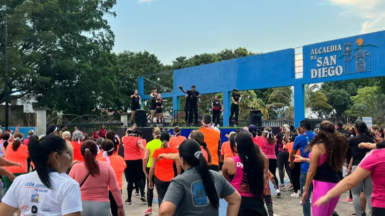 Alcaldia de San Diego homenajeó a las mujeres con actividades deportivas y culturales