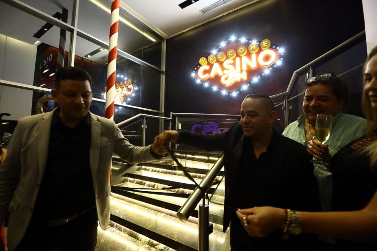 Casino del Hotel Baywatch inauguró su nueva sala de bingo
