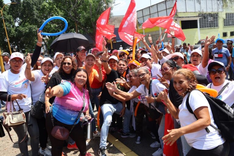 Carabobo acompañó al Gobernador Rafael Lacava y a los candidatos de la Patria en su inscripción para las elecciones del 25M