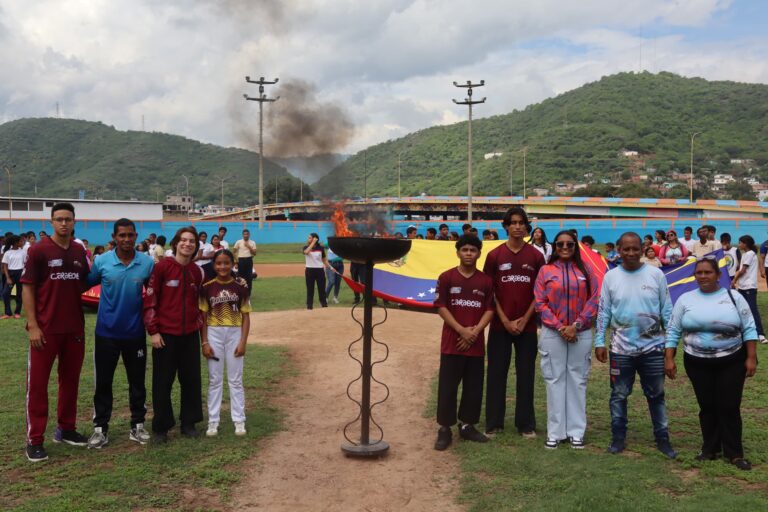 Inaugurados XIX Juegos Deportivos Estudiantiles 2025 en Puerto Cabello