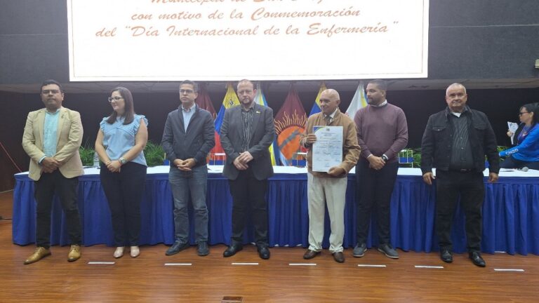Concejo Municipal de San Diego honra a la enfermería y resalta su rol esencial en la salud del siglo XXI