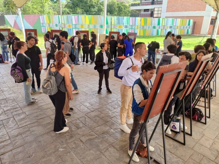 Dirección Central de Cultura de la UC conmemorará Mes del Artista Plástico con variada programación