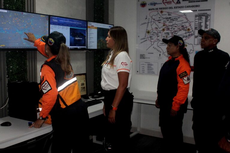 Gobierno de Carabobo desplegado en constante monitoreo ante paso de ondas tropicales