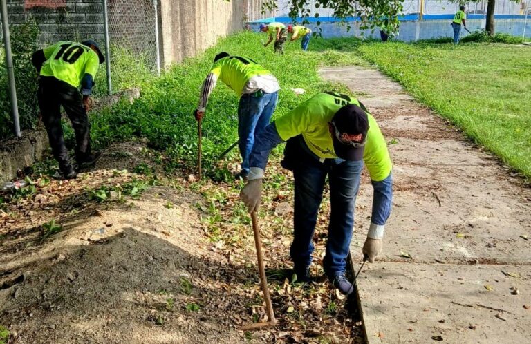 Carabobo Te Quiero ejecutó poda preventiva y limpieza en S.R.I Los Arales
