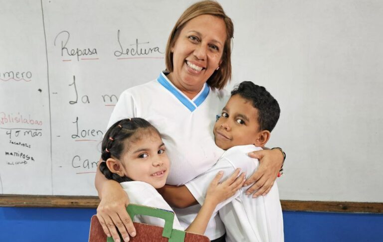 Unidad Educativa Luis Rafael Betancourt Galíndez fue distinguida como “Escuela Saludable”