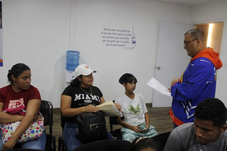 Más de 500 carabobeños reciben atención médica gratuita diaria  en la sede 0800-Bigote Valencia