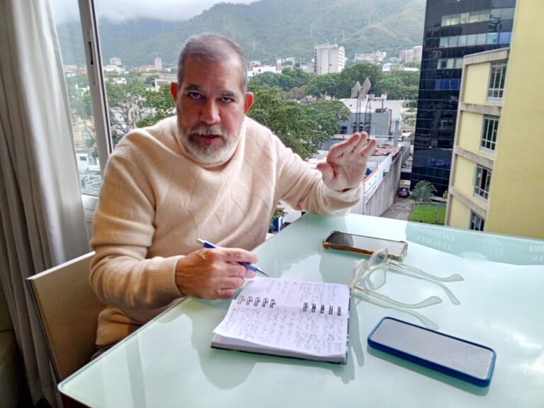 Johel Orta: «La oposición venezolana debe reunirse desde ya para establecer una agenda común en el parlamento»