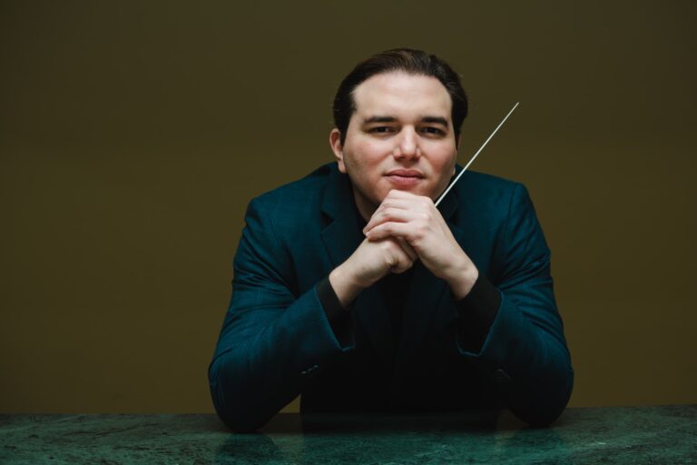 Maestro José Carmelo Calabrese ganó primer lugar de Dirección Orquestal en «New York Classical Music Competition»