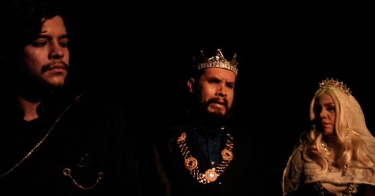 Club 30 Producciones presenta una trágica, pero atemporal historia de Shakespeare: la puesta en escena de Hamlet llega a Valencia