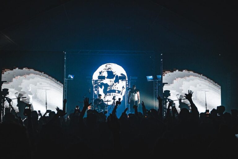 Lara Project regresa a casa: Con un sold out épico en la ciudad de Valencia, bajo la producción de Alive