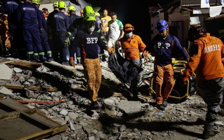 Aumentan a 72 fallecidos y a 300 heridos por terremoto de 6,9 en Filipinas