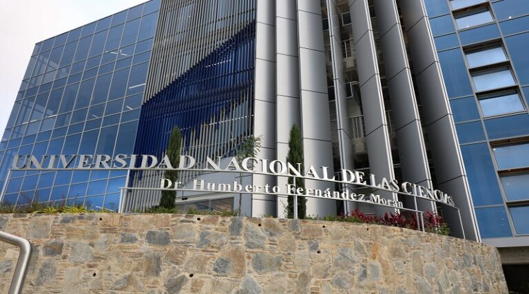 Universidad Nacional de las Ciencias contará con nuevas carreras en 2026