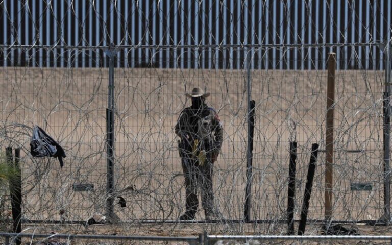 Estados Unidos anuncia multa de 5.000 dólares por cruzar ilegalmente frontera con México