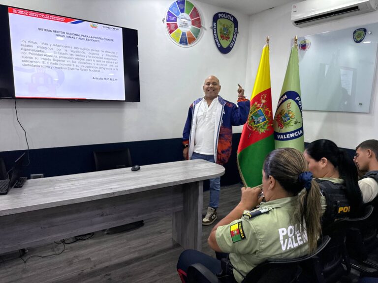 Alcaldía de Valencia inició ciclo de talleres de formación sobre derechos de niños y adolescentes dirigidos a funcionarios policiales
