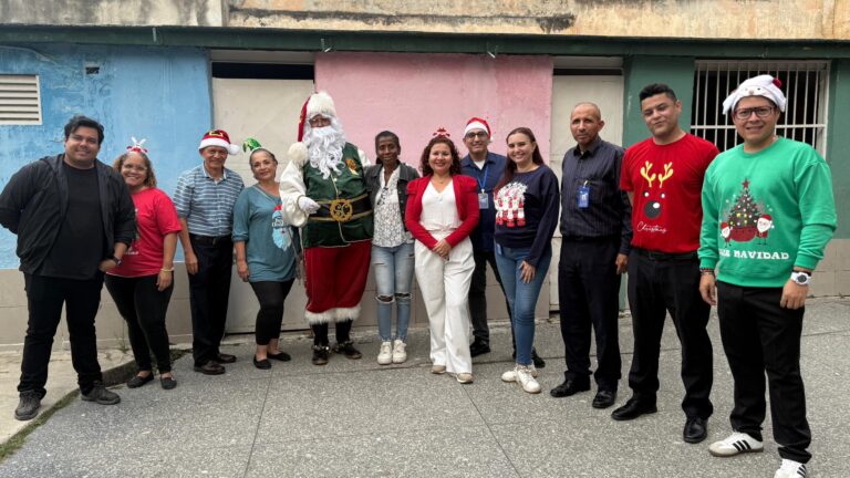 UTS Valencia realizó entrega de juguetes a la Casa Hogar “San Antonio” Valencia, Carabobo