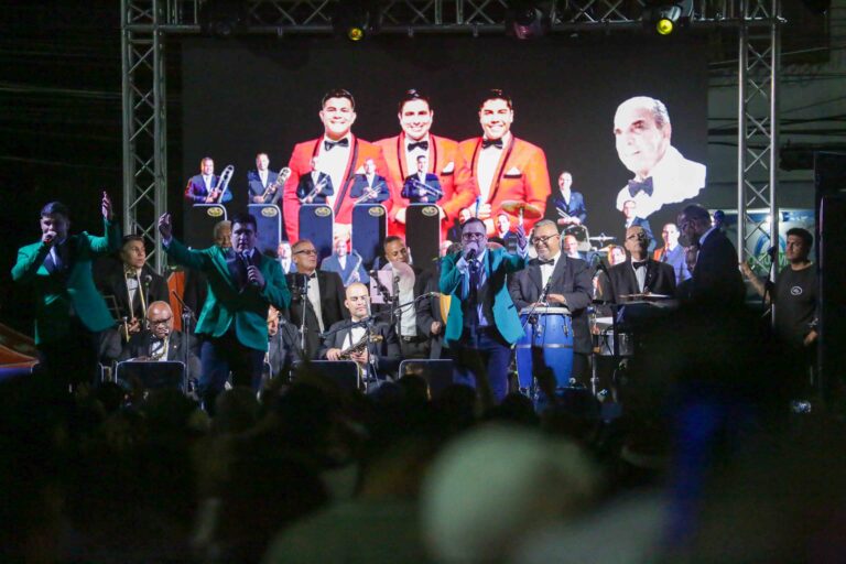 Gobernador Lacava invitó a carabobeños a recibir el Año Nuevo en Plaza Bolívar de Puerto Cabello con la Billo’s Caracas Boys