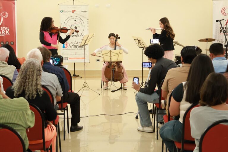 Público asistente al 5to. Recital del Consermuca se emocionó con el talento y las interpretaciones