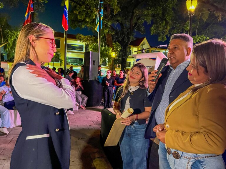 Diputada Génesis Garvett en Naguanagua: la tarea fundamental de los jóvenes venezolanos es unir al país