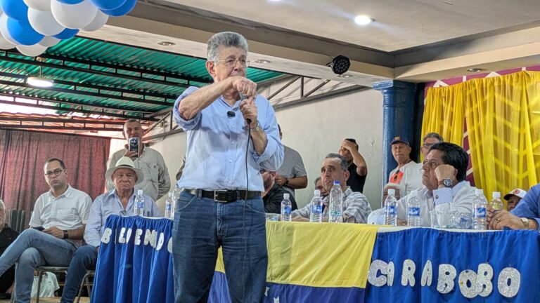 AD en Resistencia anuncia despliegue casa por casa en todo el país