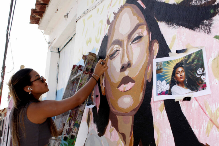 Grandes adelantos se observan en obras de la 23º edición de “Ciudad Mural” en Valencia