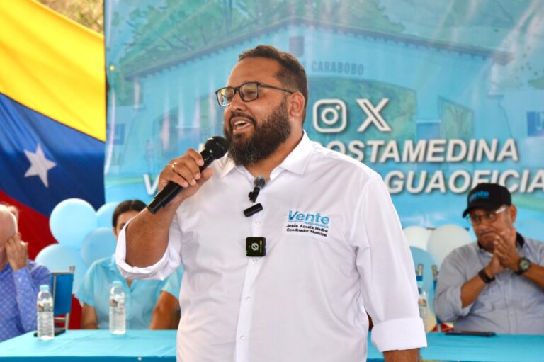 Vente Naguanagua se fortalece con el retorno de Jesús Acosta Medina en un masivo encuentro de estructuras