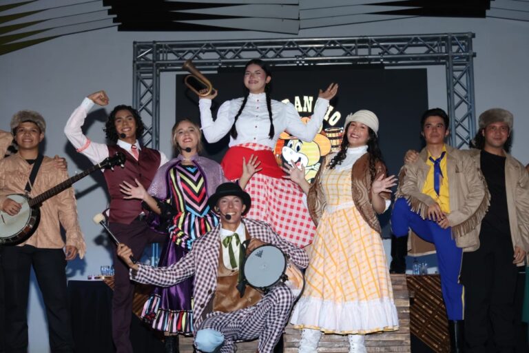El Rancho Yupi Hee Haw fue una velada cargada de música, bailes, canciones e inmersiva con el público