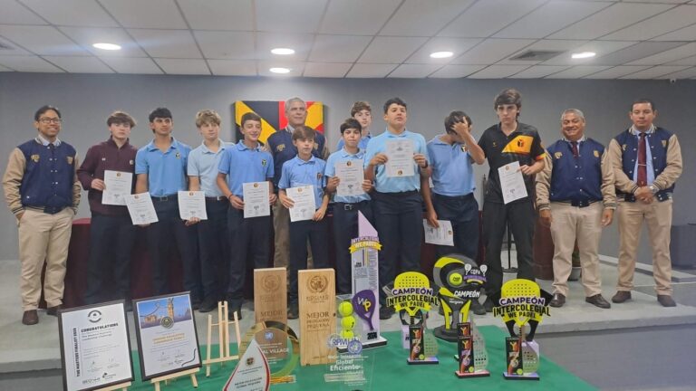 Colegio Camoruco reconoció tareas académicas y deportivas de alumnos a escalas internacional y nacional