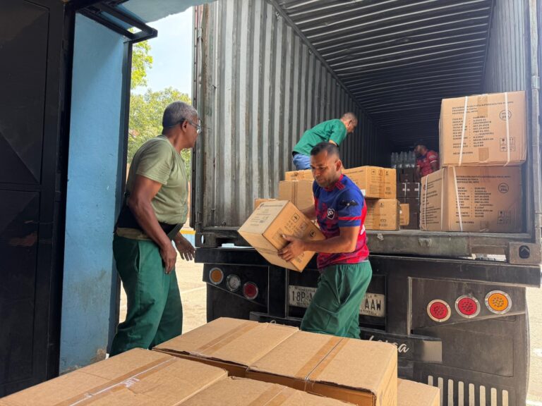 Gobierno de Carabobo recibió lote de insumos médicos y material quirúrgico en la CHET