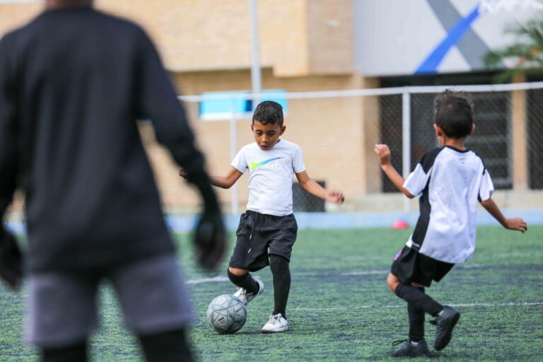 Academia Puerto Cabello, donde los sueños de miles de niños y jóvenes se hacen realidad