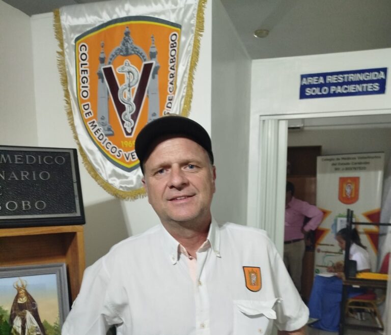 Jorge Llort proclamado como presidente del Colegio de Veterinarios de Carabobo