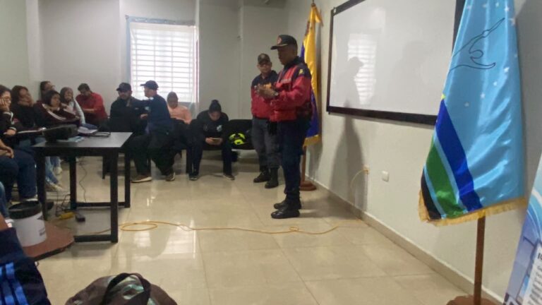 Unerg afianza cultura sísmica en Maturín con jornadas de formación y simulacro de desalojo
