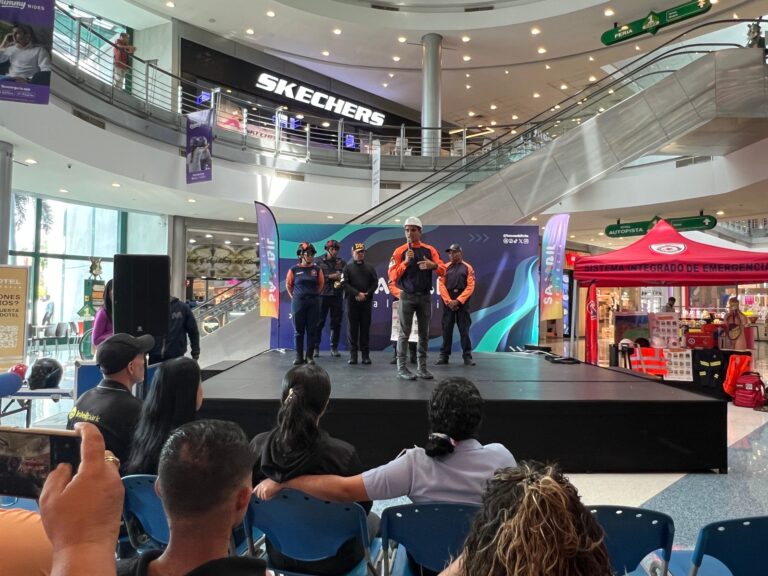 Ciclo de talleres sobre cultura sísmica en Naguanagua se despliega hacia los centros comerciales