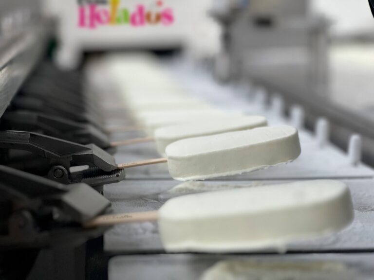 Crema Helados busca nuevos franquiciados para ampliar su red de distribución nacional
