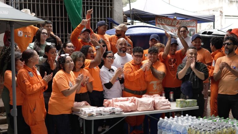 Intylact donó insumos y reconoció las labores del grupo de rescate Topos Aztecas Venezuela